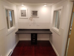 Portable Office with Build in Desk and Air Conditioning